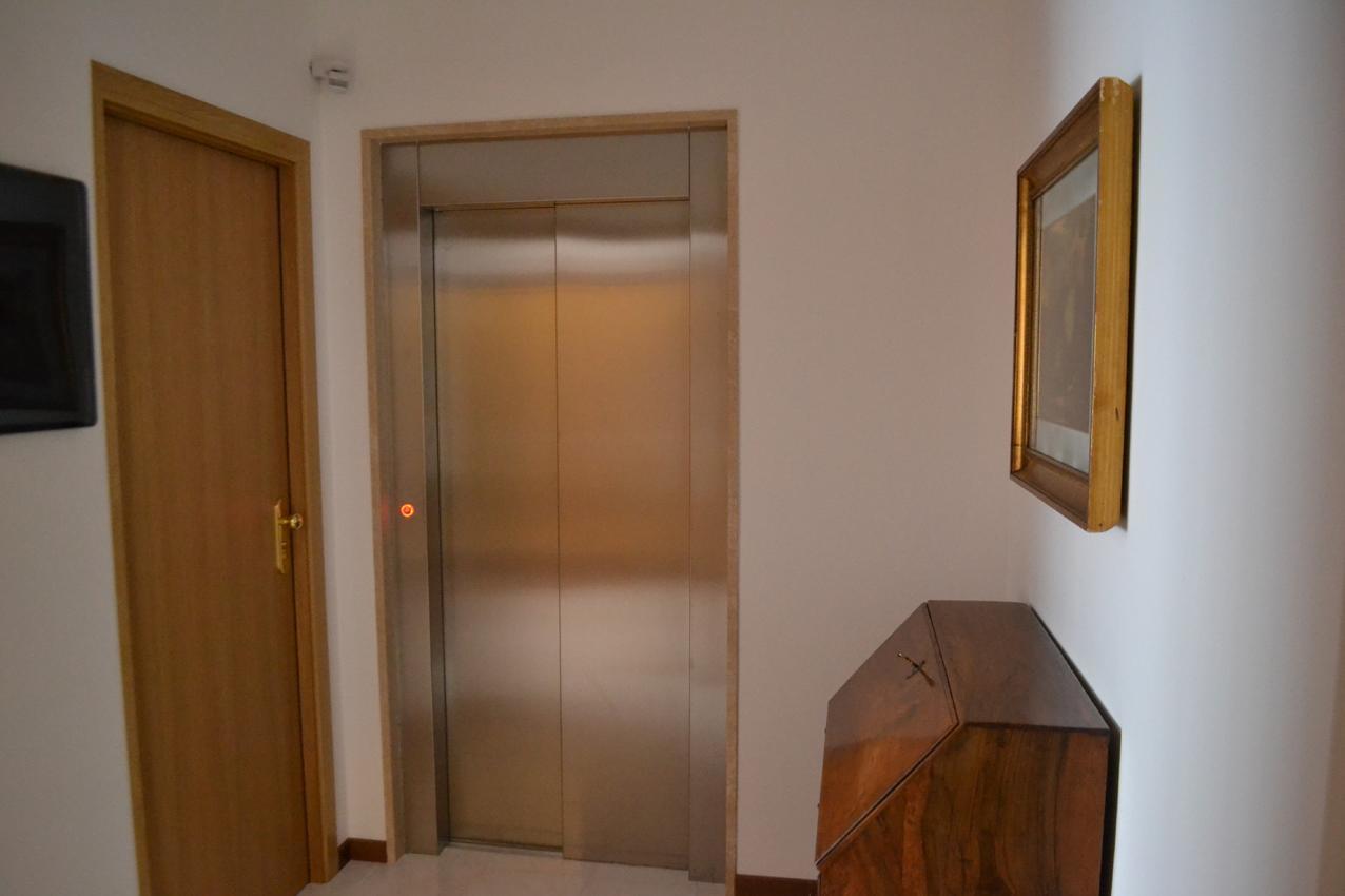 Albergo Quaglia Roseto Degli Abruzzi Exterior foto